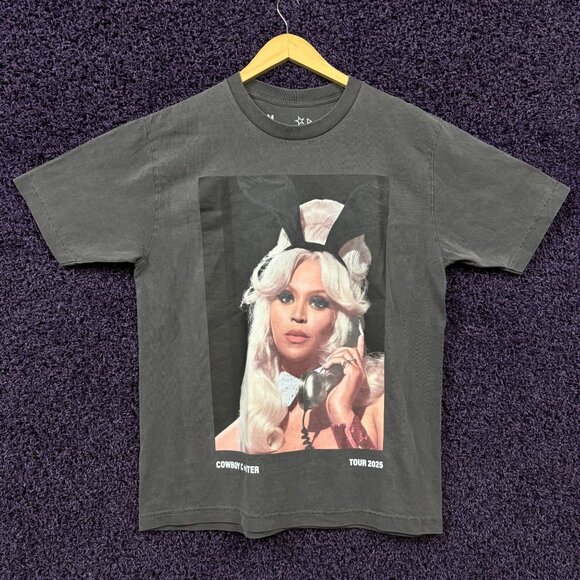 Beyoncé Cowboy Carter Las Vegas Exclusive T-shirt size medium - Picture 1 of 4